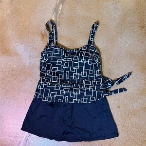 Black & White Geometric One-Piece Swimsuit - Medium